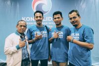 Ketua DPD Partai Gelora Kuansing Wahyu Diputra dan Sekretaris Herri Arwandi diapit Ketua DPW Gelora Riau Nurdin SE,Ak dan Sekretaris Iskandar S.Si (foto dokumentasi)