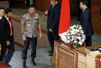 Kapolri Jenderal Idham Azis dengan baju seragamnya (Foto CNN Indonesia/Andry Novelino) 