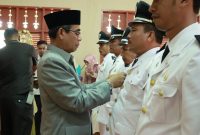 Bupati H.Mursini lantik sejumlah kepala desa Kecamatan Kuantan Tengah hasil Pilkades 2019 (Foto istimewa)