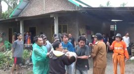 Saat nelpon, korban tewas tersambar petir di Pinrang (Foto KOMPAS.com/SUDDIN SYAMSUDDIN)