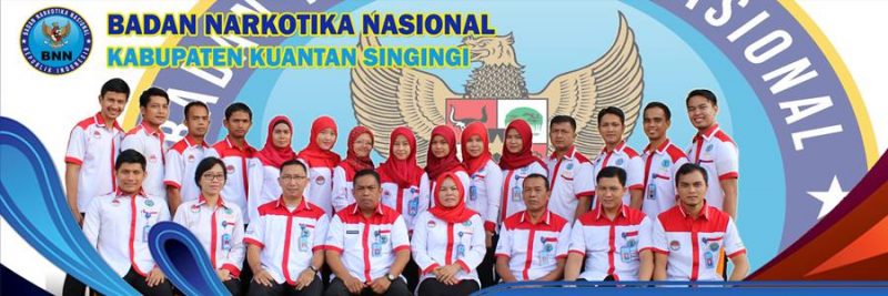 Kepala BNNK Kuansing Wim Jefrizal beserta jajarannya (Foto Dok BNNK Kuansing)