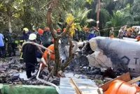 Pesawat TNI AU dengan nomor registrasi TT-0209 jatuh di Kubang (Foto warga for Riau Pos.co)