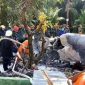Pesawat TNI AU dengan nomor registrasi TT-0209 jatuh di Kubang (Foto warga for Riau Pos.co)