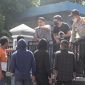 Massa di Kendari, Sultra menolak kedatangan tenaga kerja asing asal China. (CNN Indonesia/ Fandi)