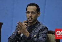 Mendikbud Nadiem membolehkan sekolah dibuka di zona kuning. (CNN Indonesia/Adhi Wicaksono)

