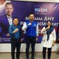 Halim - Komperensi bersama AHY seusai menerima SK dukungan Demokrat (foto dok Demokrat)