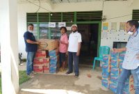 Cawabup Bermitra, Indra Putra serahkan bantuan untuk korban banjir Rambahan (Foto dok Bermitra)
