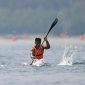 Pedayung Riau Maizir Riyondra memacu kecepatan saat berlaga dalam final canoeing MK1 1000 PON Papua di Teluk Youtefa, Papua, Selasa (28/9/2021). Maizir berhasil meraih emas, sementara perak direbut Joko Andriyanto asal Jambi dan perunggu diraih Angga Suwandi Putra asal Jakarta. ANTARA FOTO/Akbar Nugroho Gumay/tom.