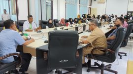 Calon P3K Tenaga Guru mengadukan nasibnya ke DPRD Kuansing (foto Istimewa)