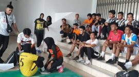Atltet Kunsing menjalani tes pisik sebelum terjun dalam ajang Porprov X (Foto KONI Kuansing)