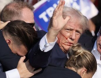 Mantan Presiden Amerika, Donald Trump Mengalami Penembakan saat Kampanye di Pennsylvania