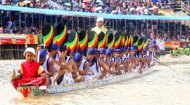 Pacu jalur (Dok Pemkab kUANSING)