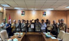 Konflik dengan Wanasari, Masyarakat Desa Jake Audiensi di Dirjen Perkebunan Jakarta Senin Tadi